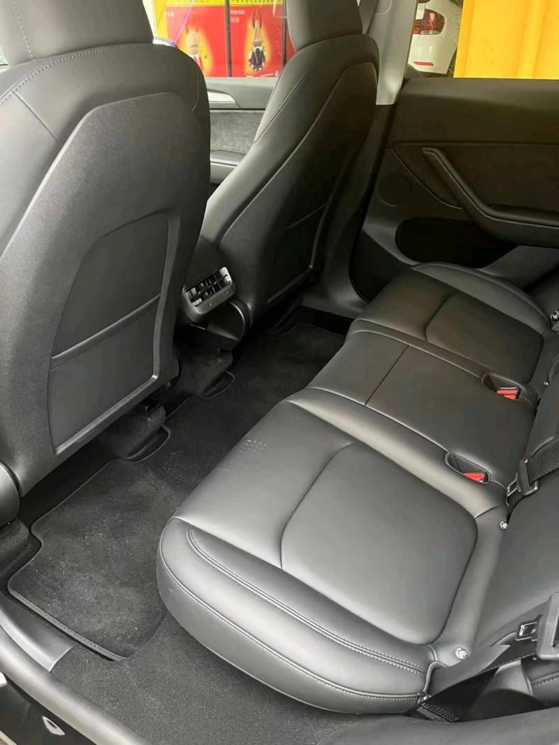 青島23年特斯拉MODEL Y6