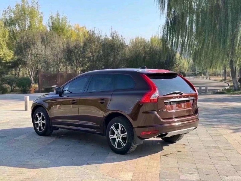 枣庄13年沃尔沃XC602
