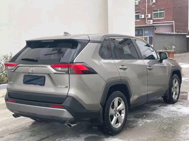 邢台21年丰田RAV4荣放6