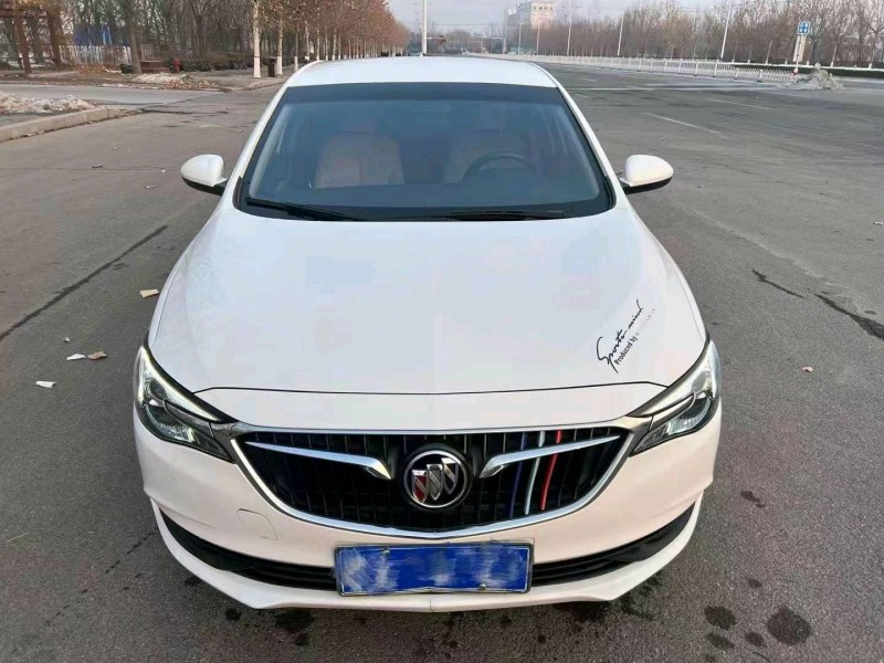 枣庄19年别克英朗1