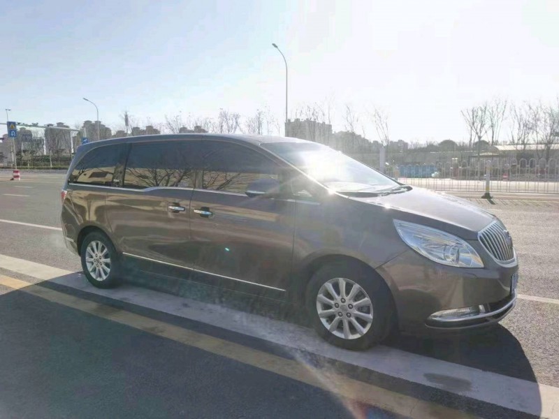 东营12年别克GL83