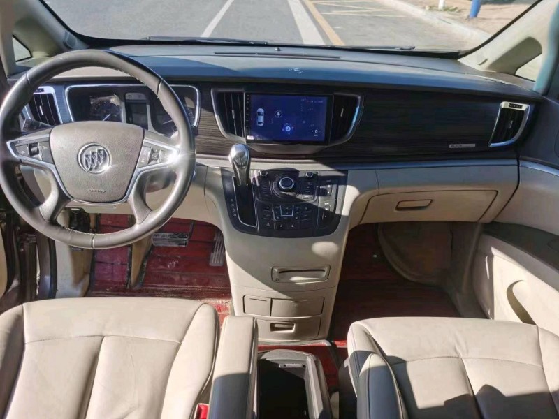 东营12年别克GL88