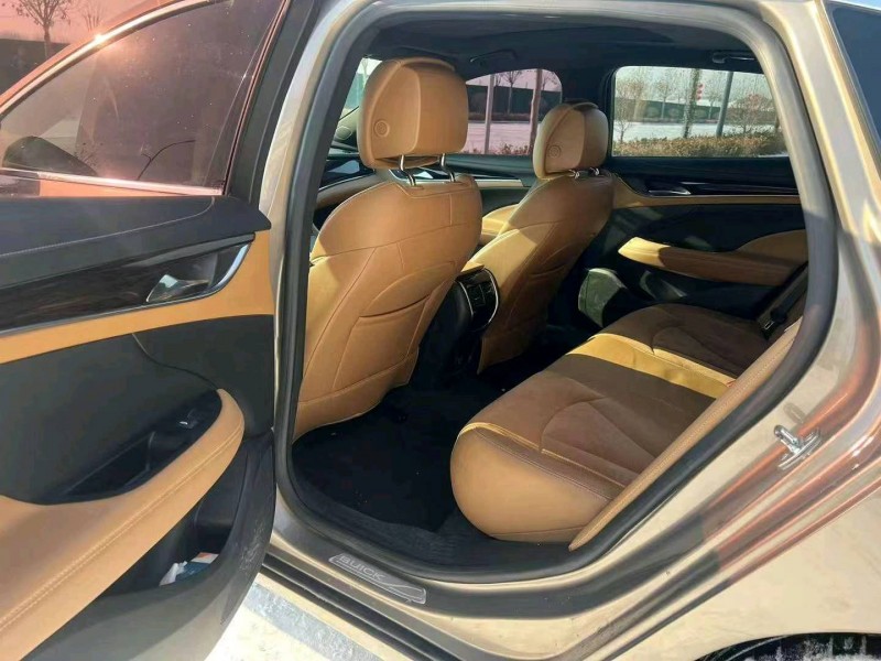 邢台17年别克君越3