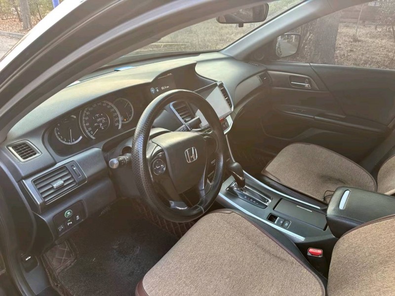 枣庄15年本田雅阁4