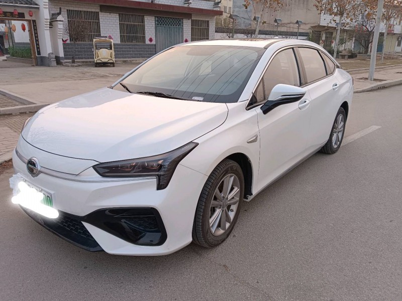 济宁23年传祺埃安S5803