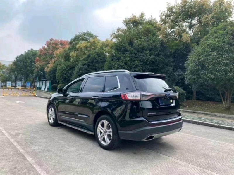 东营17年福特锐界9