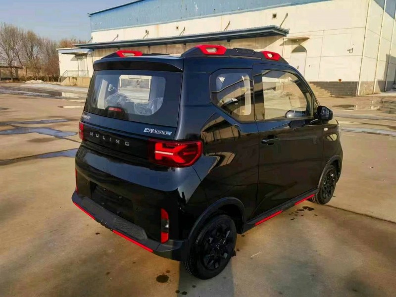 邯鄲23年五菱汽車宏光MINI EV8
