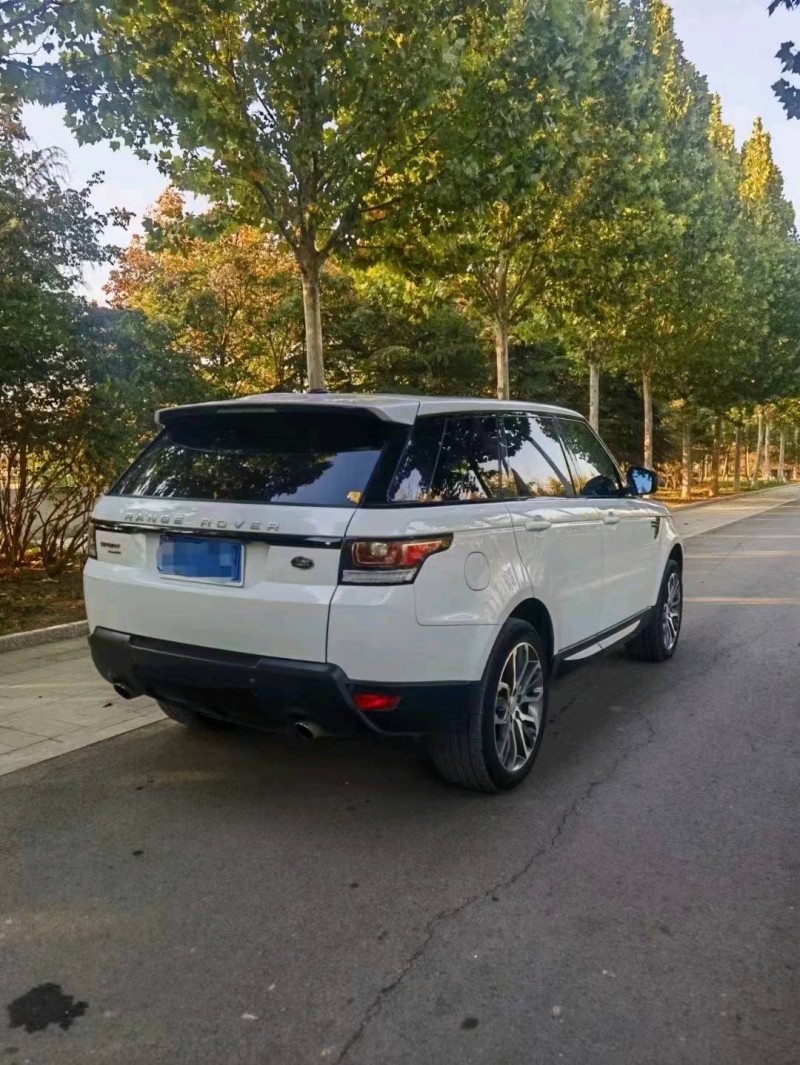 东营14年路虎揽胜运动5