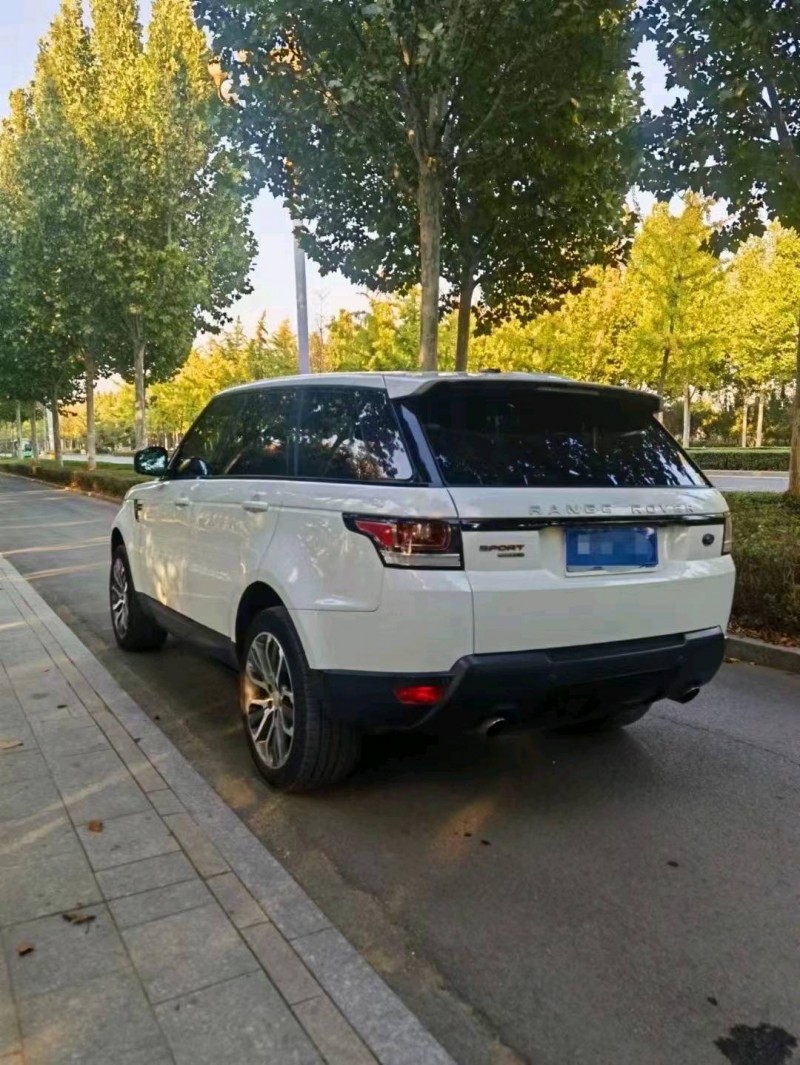 东营14年路虎揽胜运动6