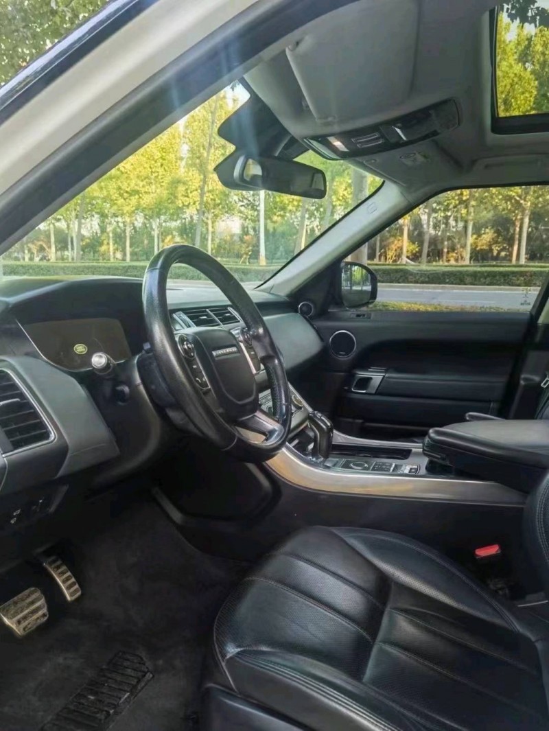 东营14年路虎揽胜运动7