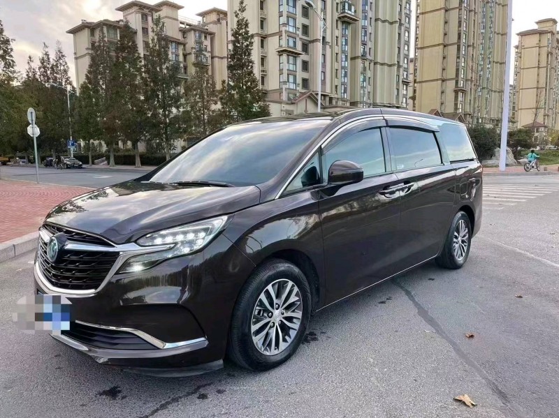 东营22年别克GL83