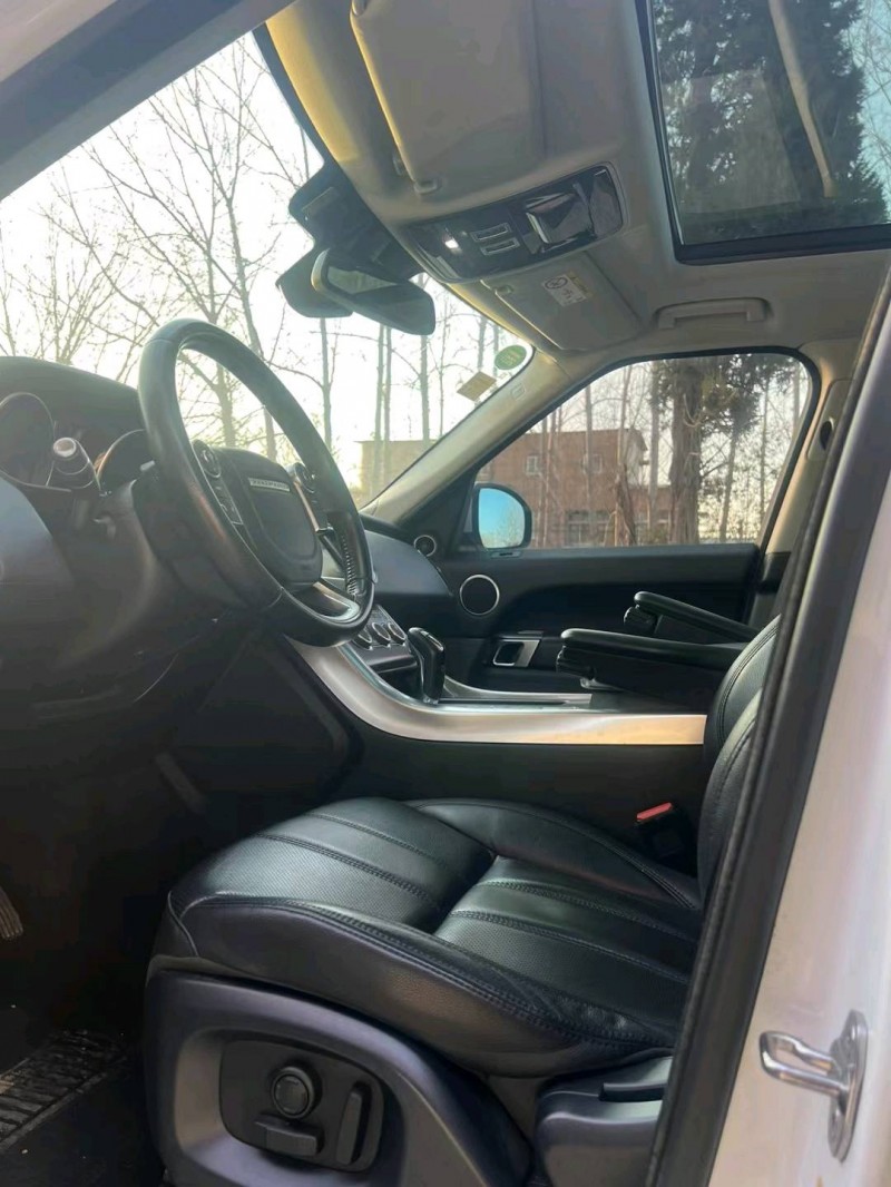 菏泽17年路虎揽胜运动4