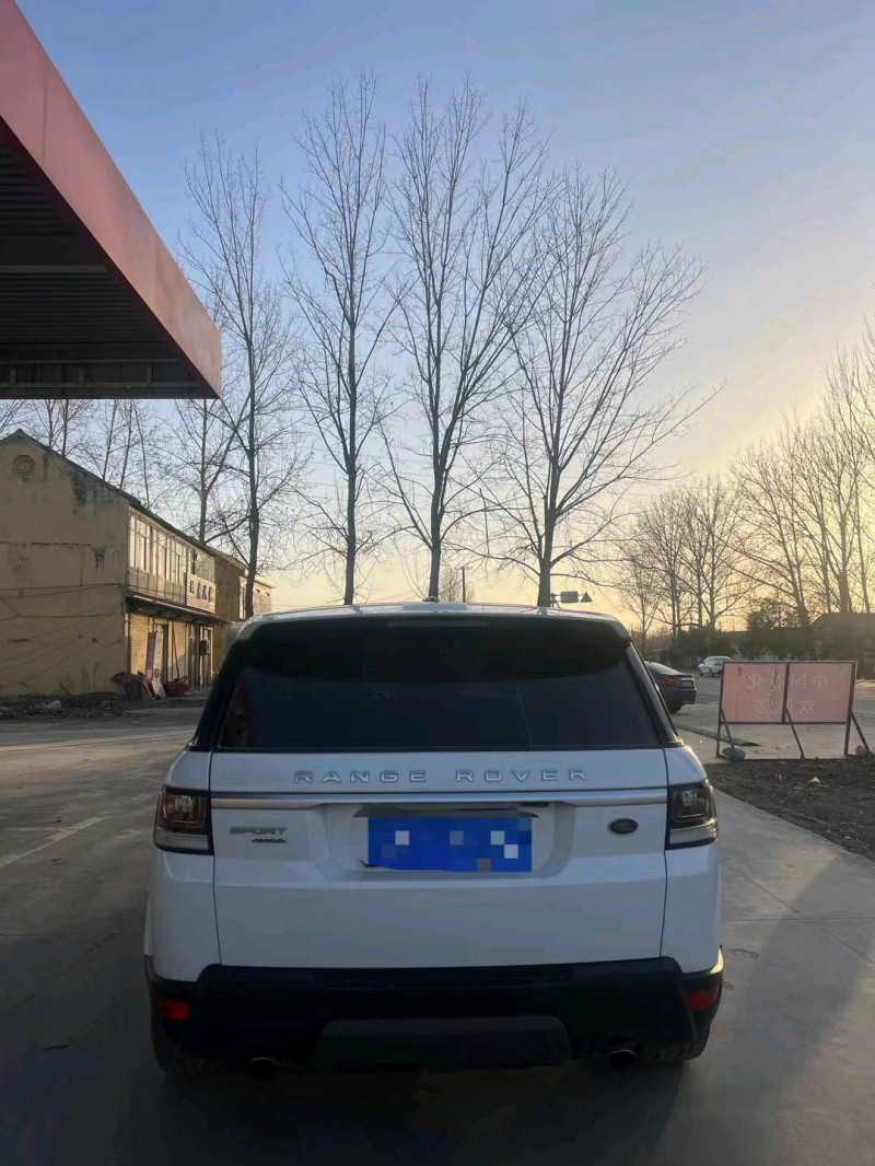 菏泽17年路虎揽胜运动9