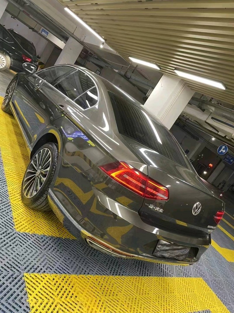 成都17年大众迈腾4