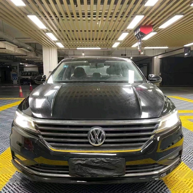 成都20年大众朗逸1