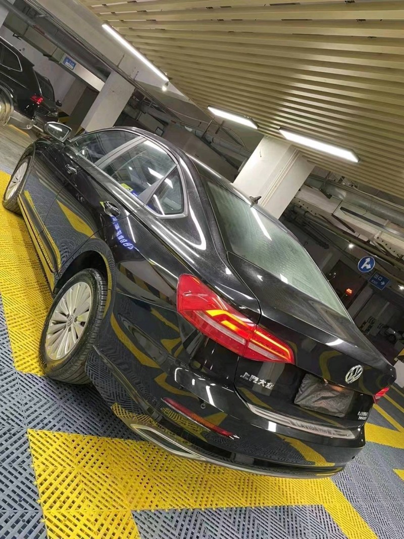 成都20年大众朗逸4