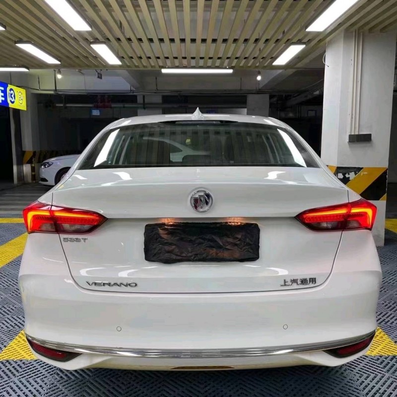 成都23年别克威朗5