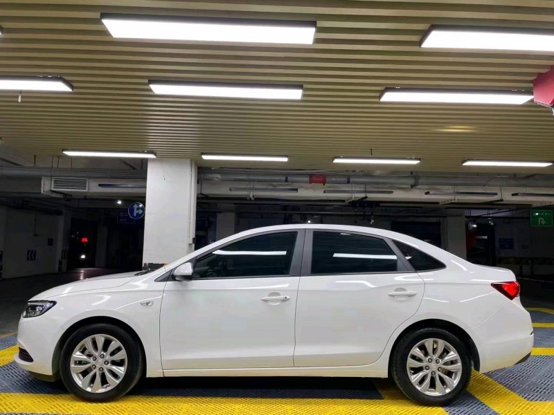 成都22年别克英朗3