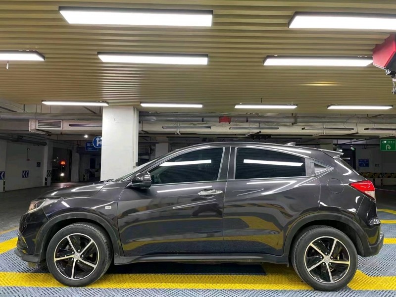 成都21年本田缤智3