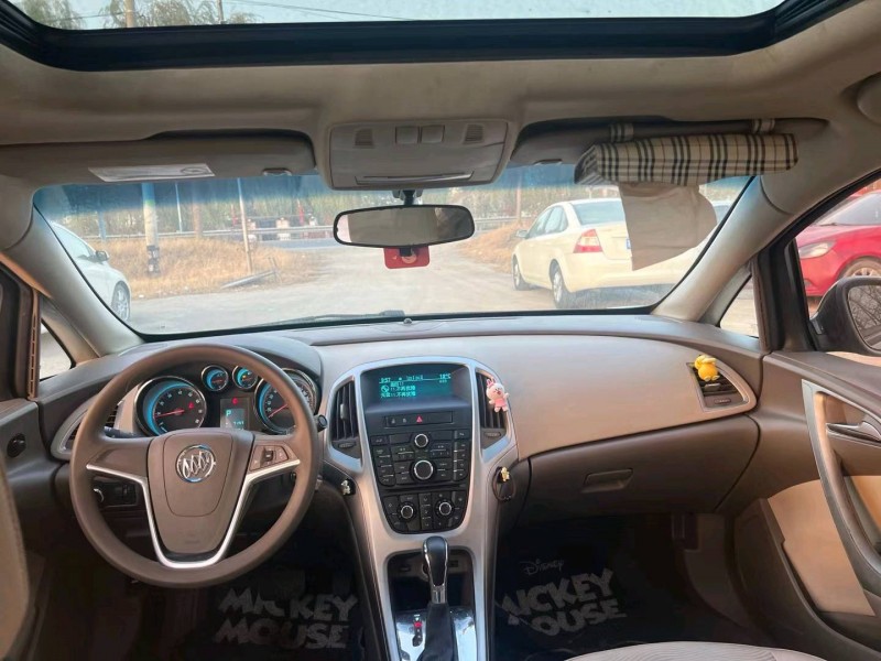 菏泽13年别克英朗5