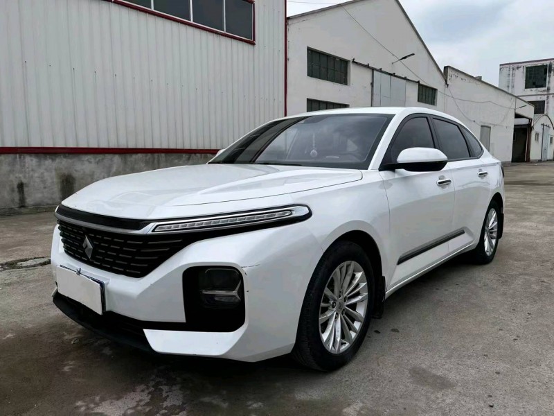 徐州21年寶駿RC52