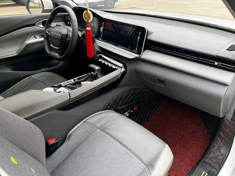 徐州21年寶駿RC54