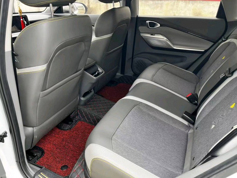 徐州21年寶駿RC56