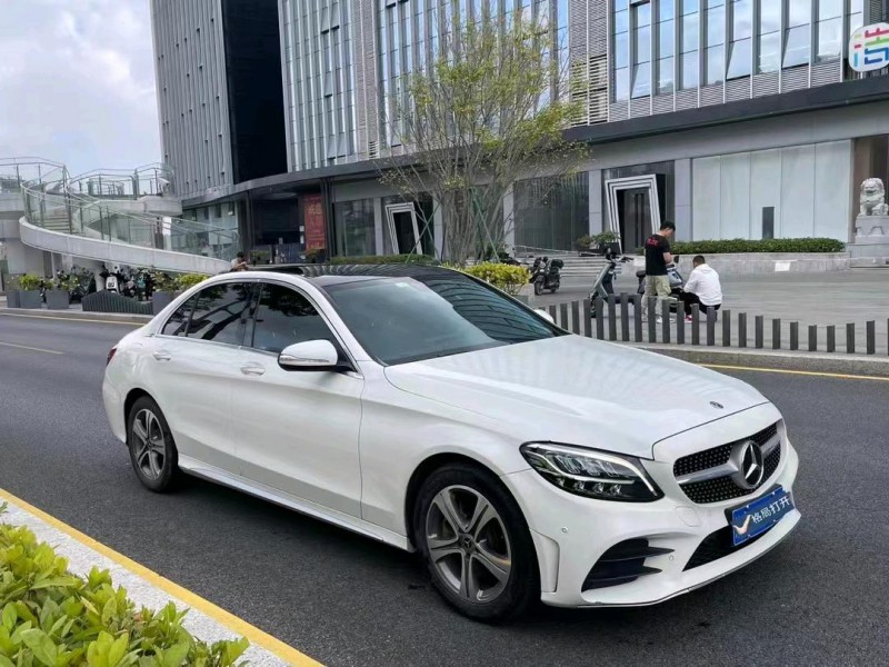 深圳19年奔驰C2