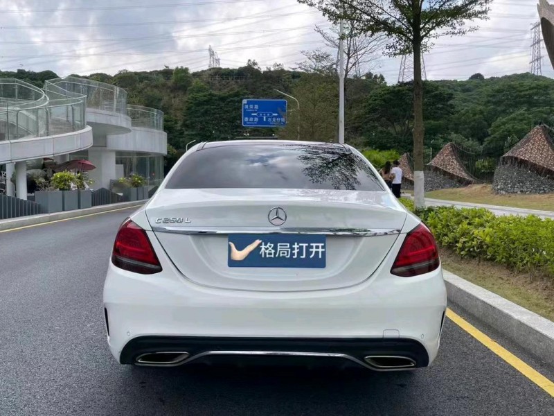 深圳19年奔驰C9