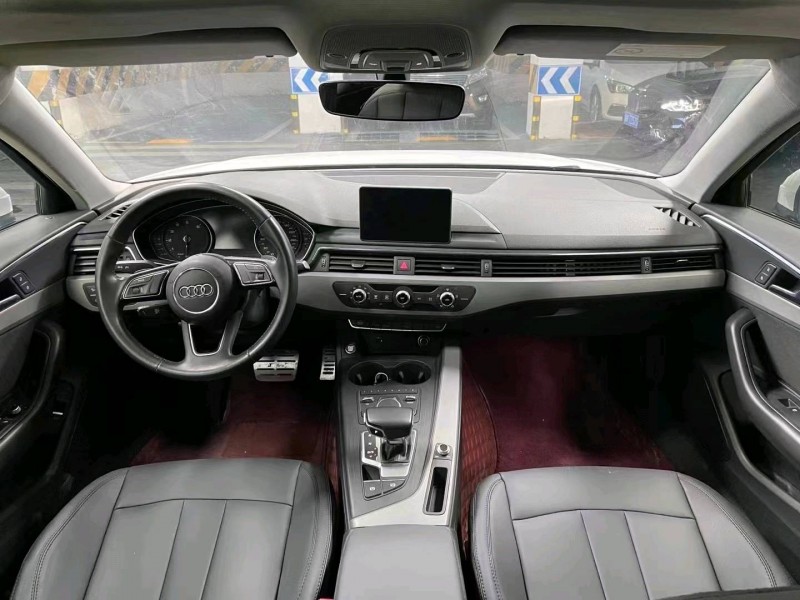 成都18年奥迪A4L7