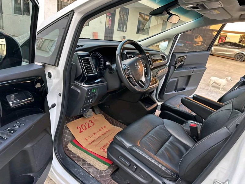 徐州20年本田艾力绅5