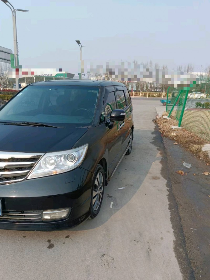 菏泽13年本田艾力绅2