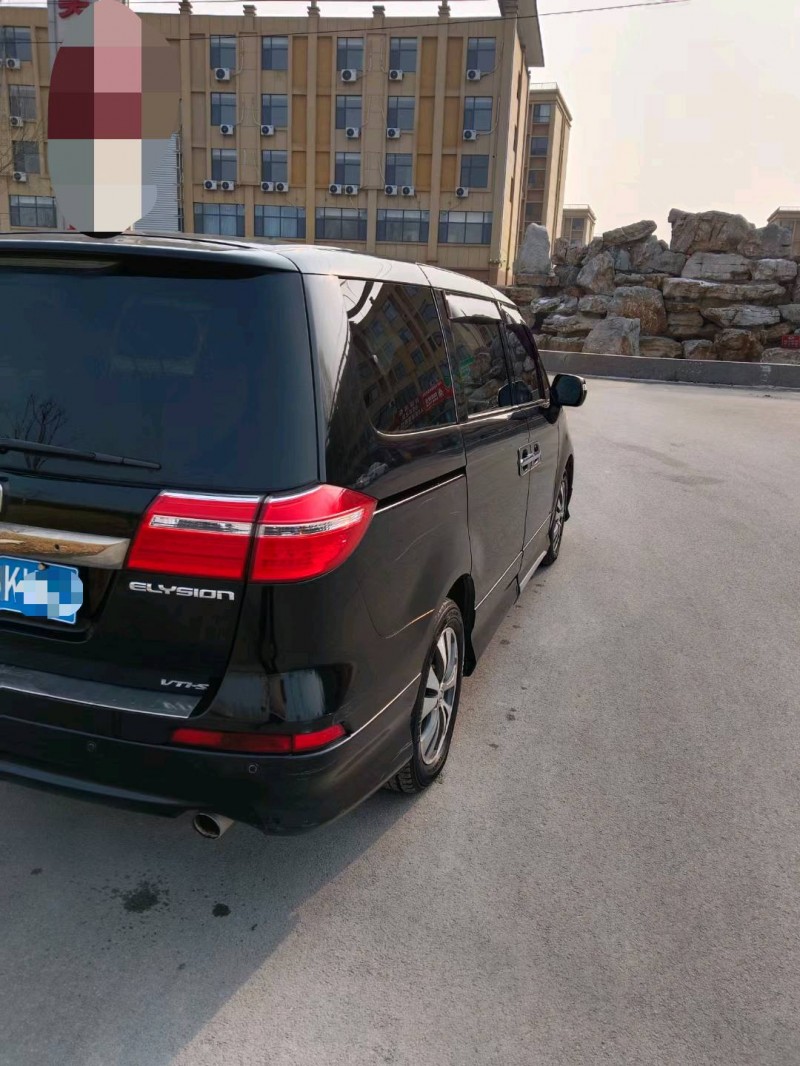 菏泽13年本田艾力绅8