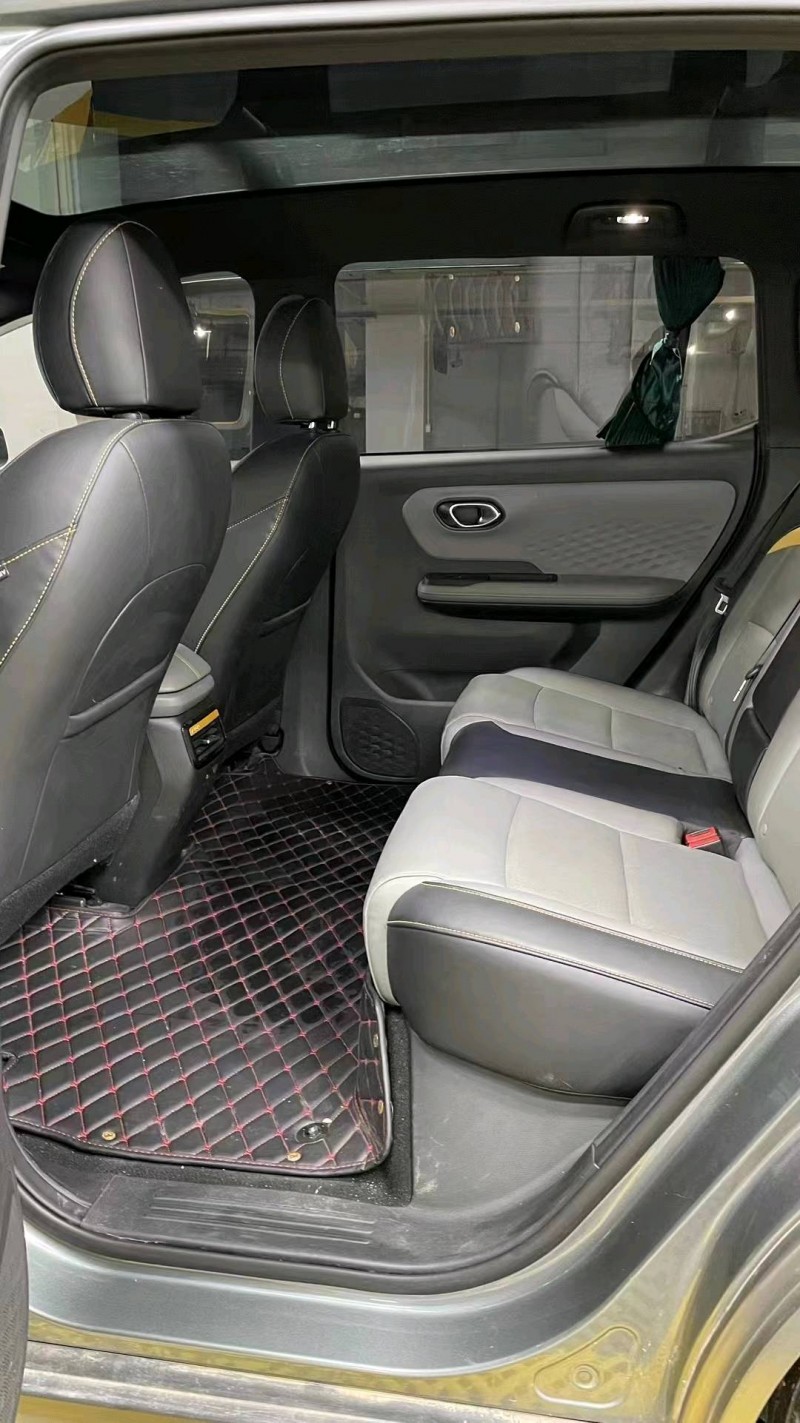 成都23年传祺埃安Y7