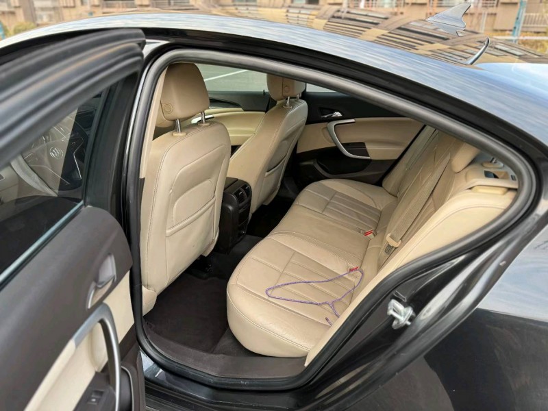 徐州15年别克君威4