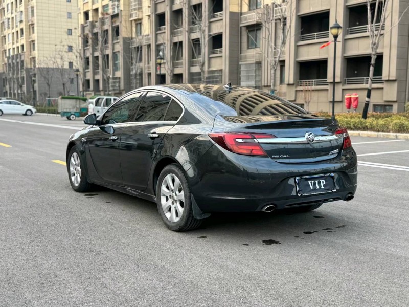 徐州15年别克君威8