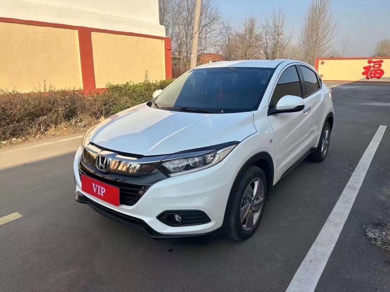 青岛22年本田缤智3