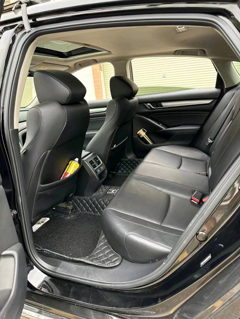 广州21年本田雅阁4