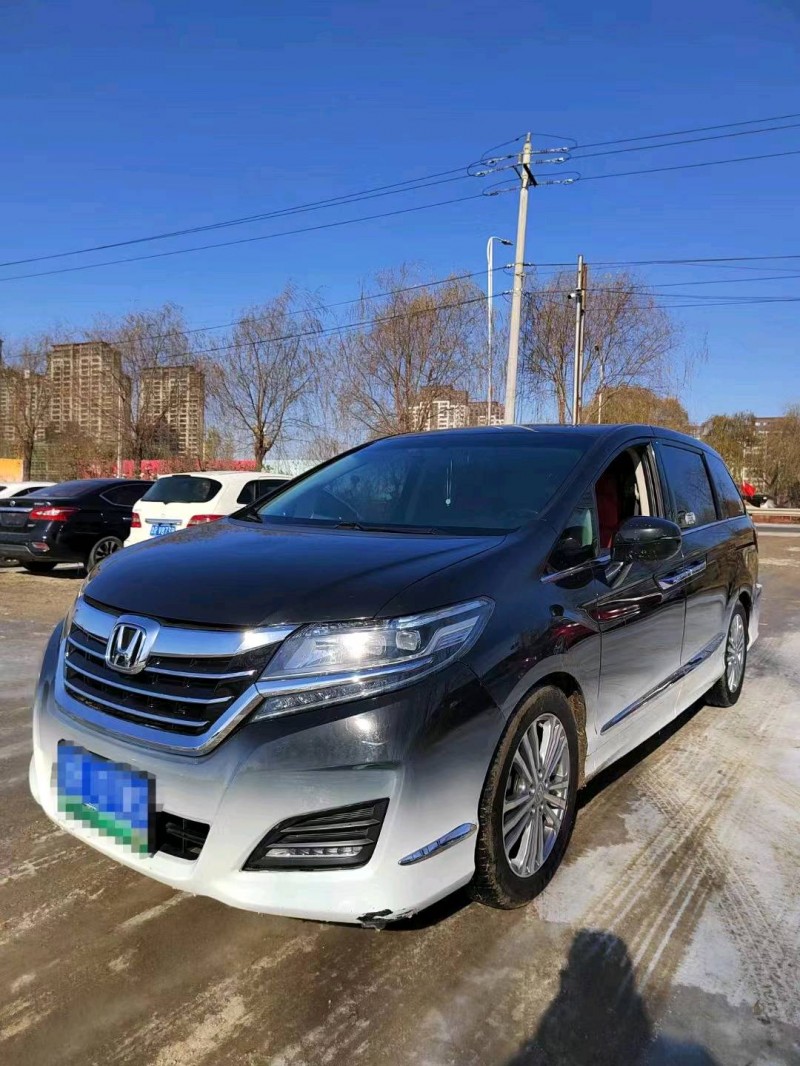 淄博18年本田艾力绅2