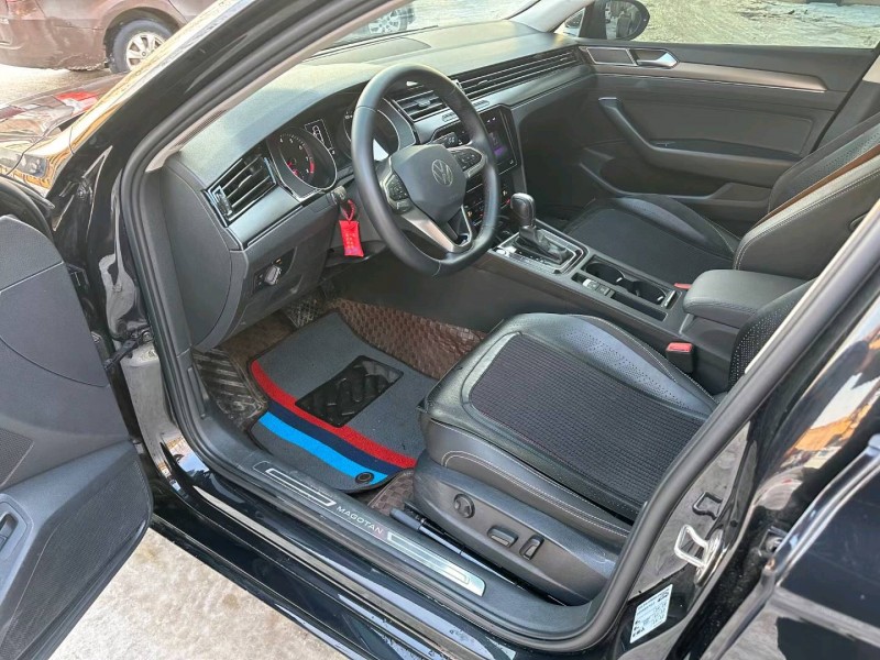 保定22年大众迈腾8