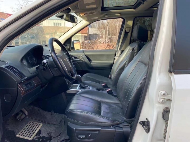 青岛14年路虎神行者7