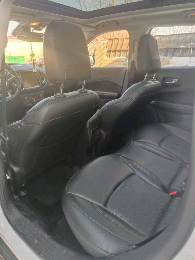 保定17年Jeep指南者8