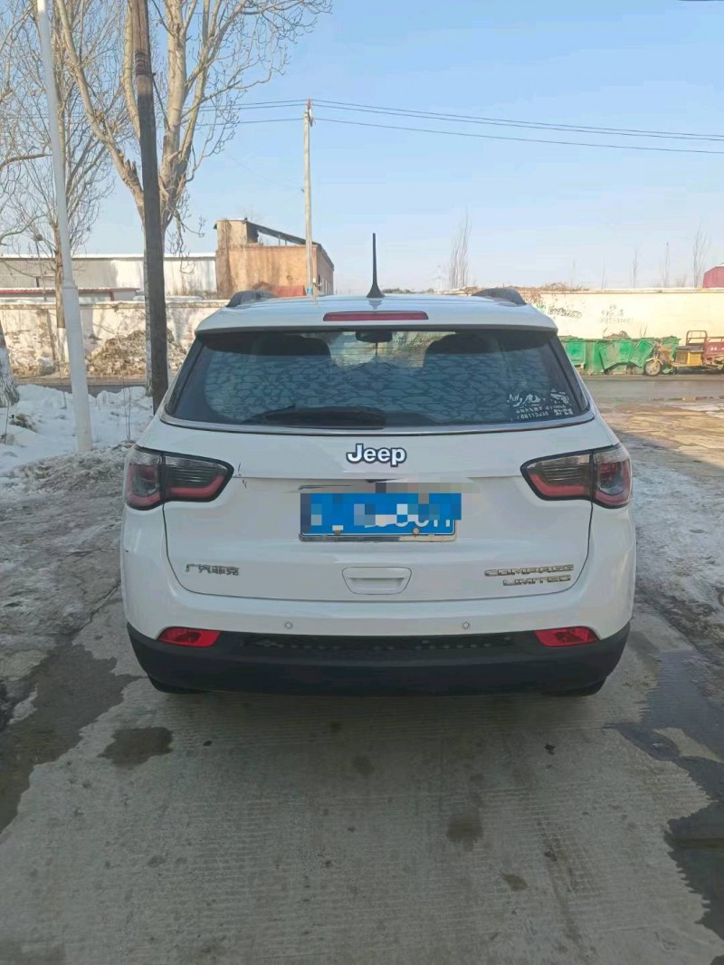 保定17年Jeep指南者9