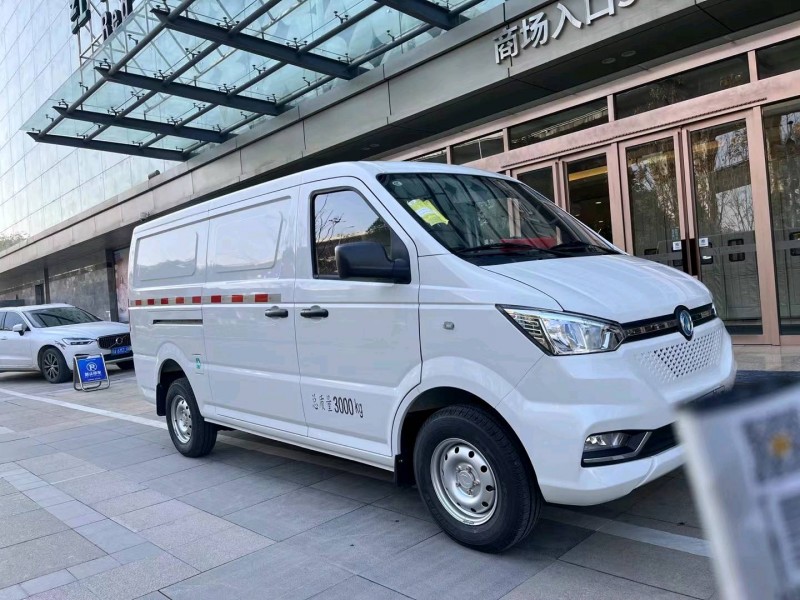 武汉23年东风御风3