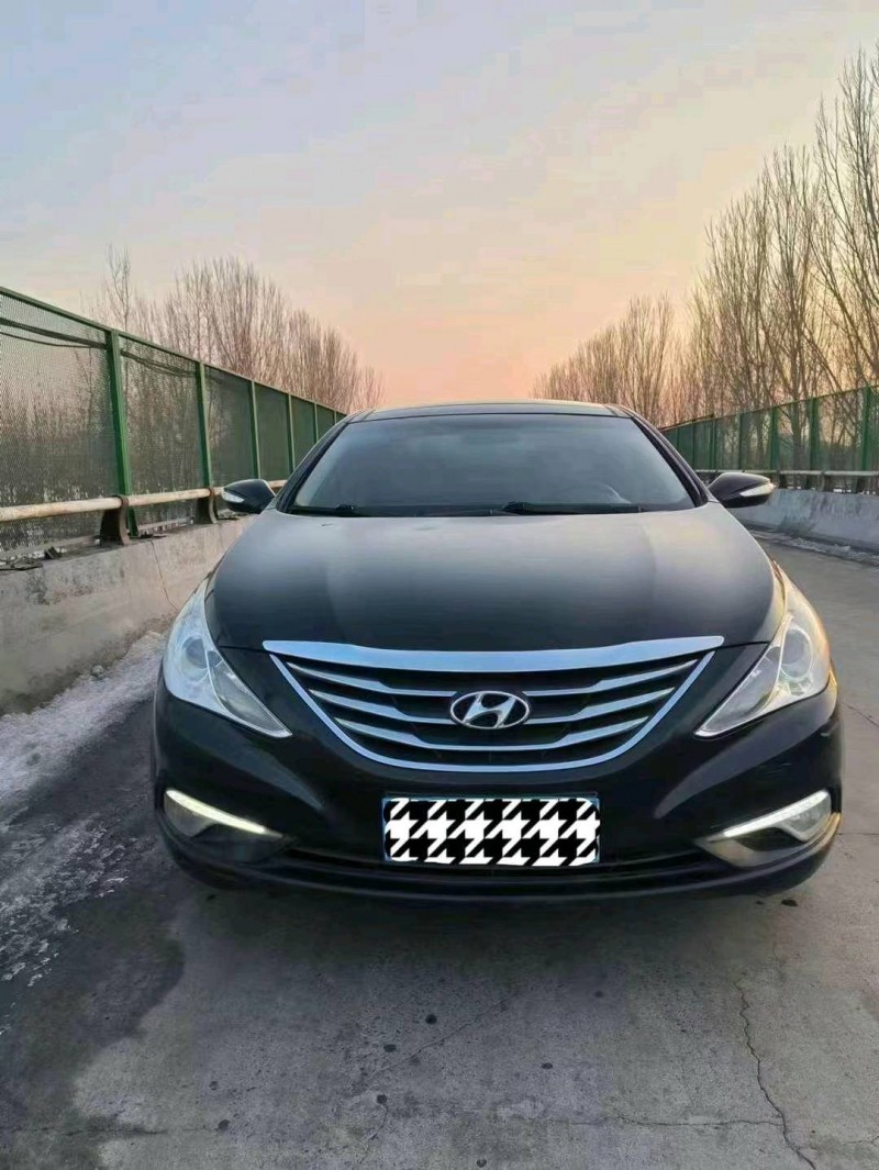 邯郸13年现代索纳塔八1