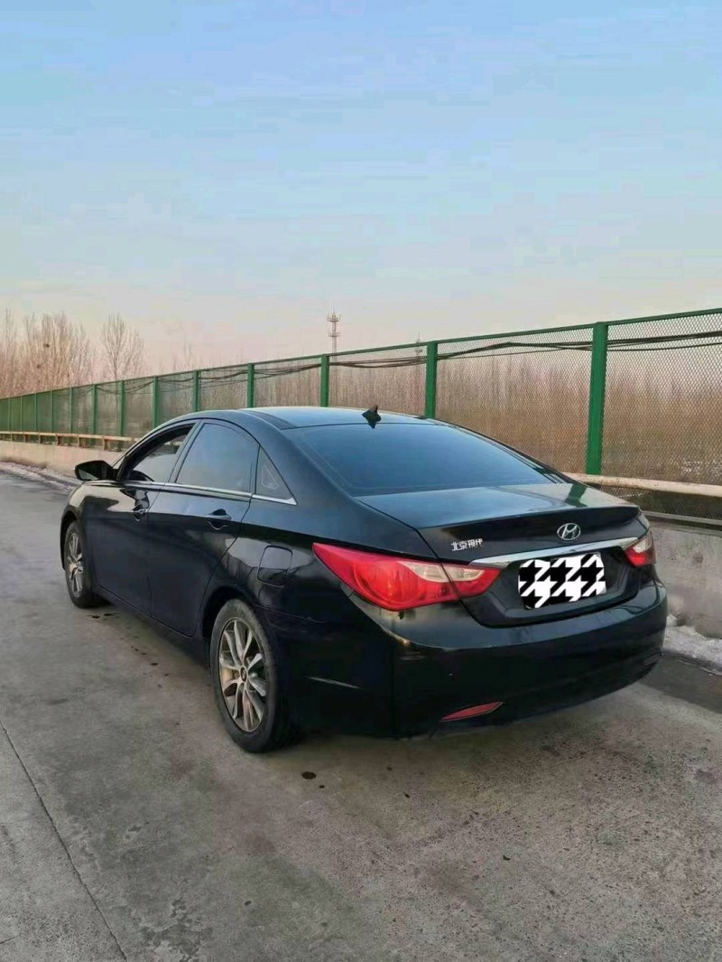 邯郸13年现代索纳塔八4