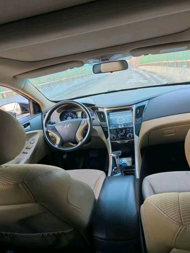 邯郸13年现代索纳塔八7