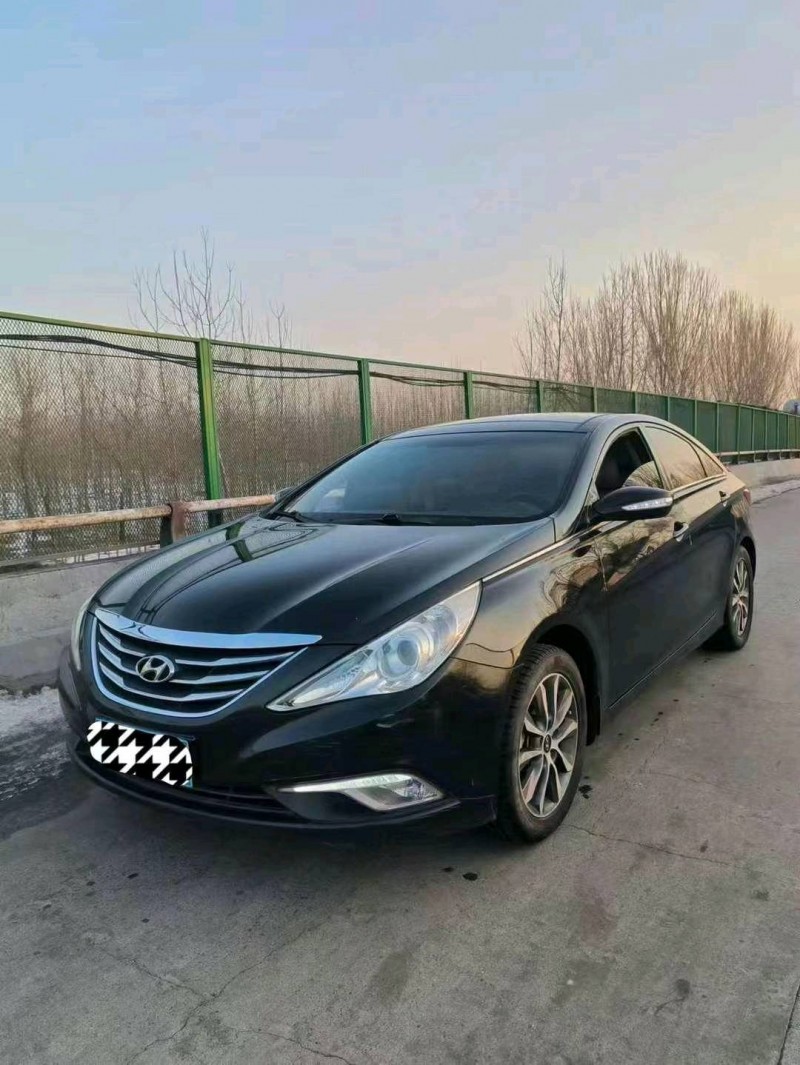 邯郸13年现代索纳塔八8