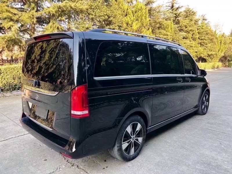 枣庄23年奔驰V8