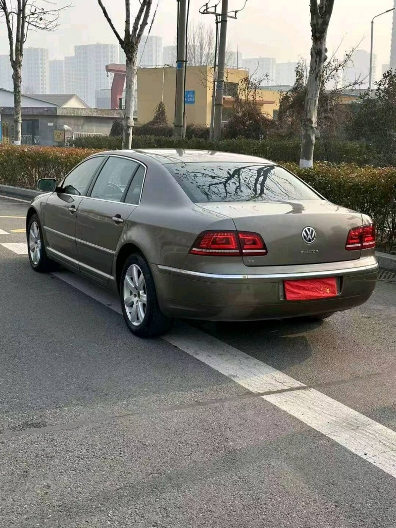 枣庄13年大众辉腾4